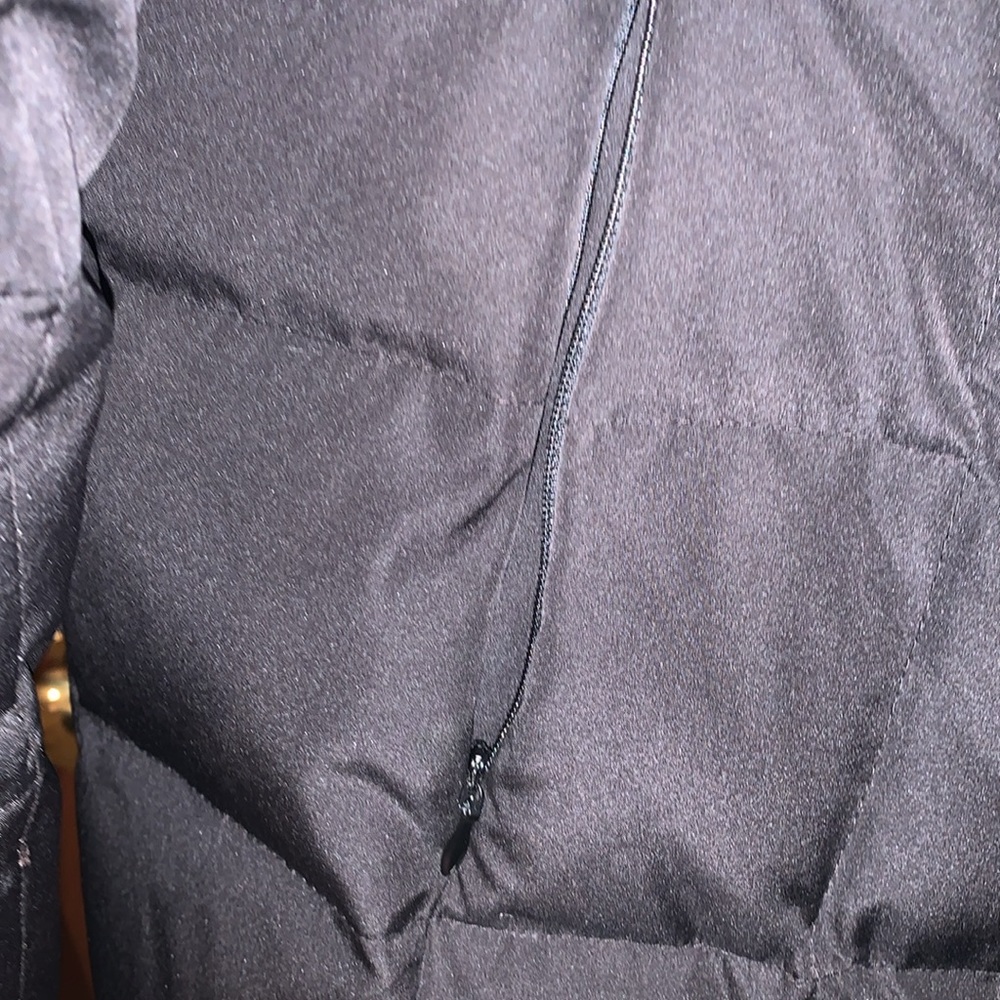 Calvin Klein puffer jacket - Picture 3 of 7